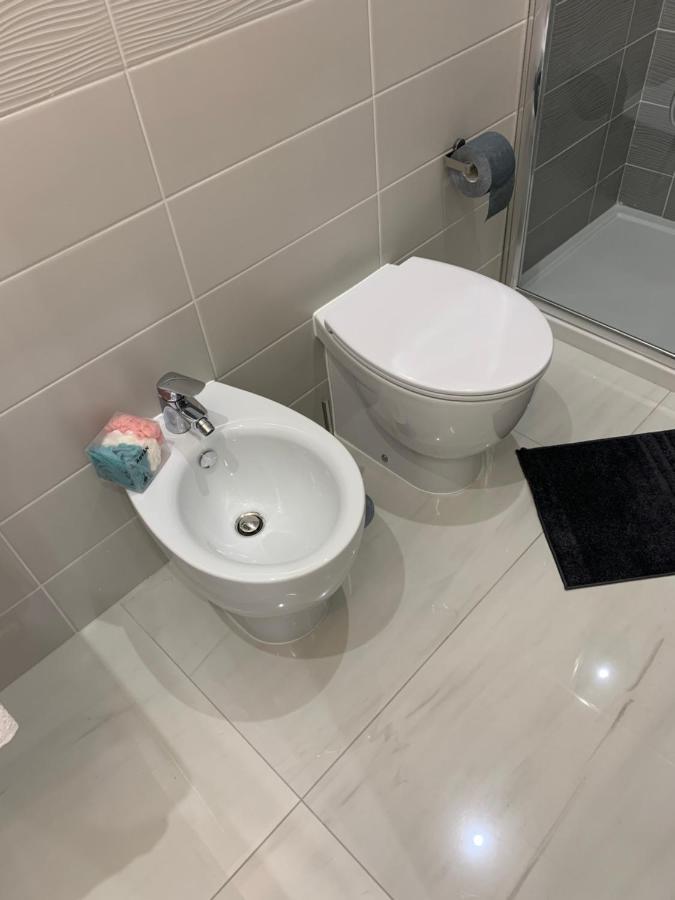 Vittoria Room Neapol Zewnętrze zdjęcie